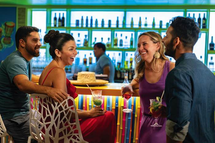 Royal Caribbean International, Navigator of the Seas, Lime and Coconut 4, NMorley.jpg